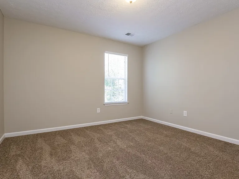 501 Saint Charles Ave — Photo 12