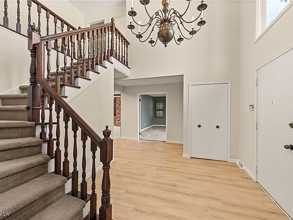 2nd image of 29750 Fairmount Blvd