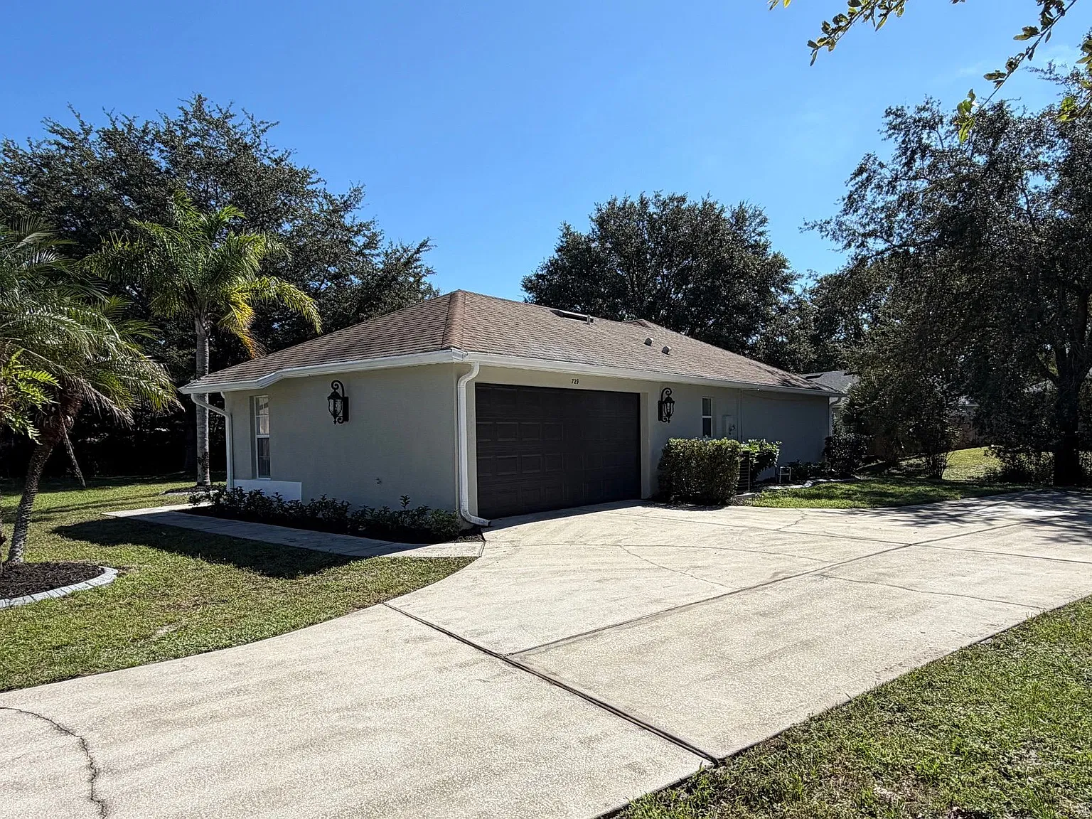Beautiful 3 Bed 2 Bath Home for Rent in Deltona — Photo 4