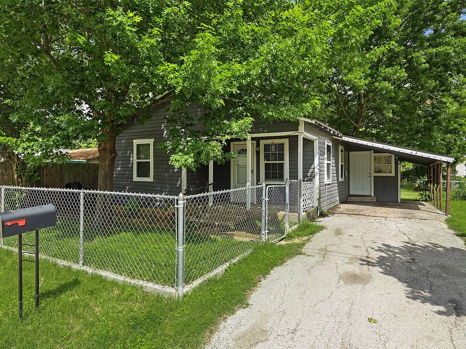 1st image of 305 Claude Ave