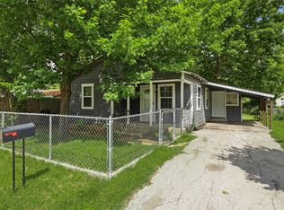 305 Claude Ave, Cleburne, TX 76031