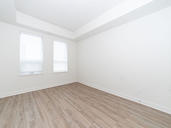 5th image of 353 Gardner St #1519932