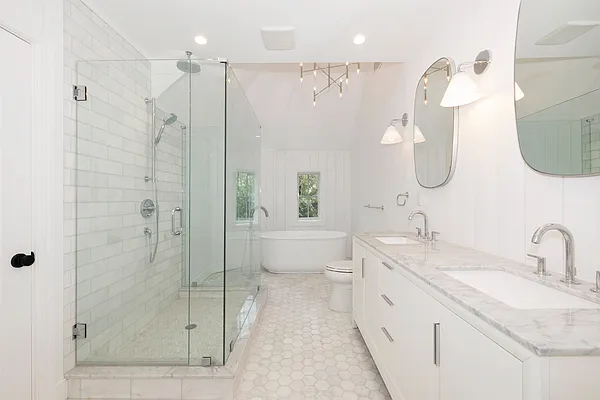 Sold by Trebach Realty | media 44