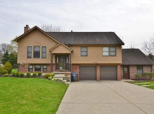 5 Spring Dr, Cranberry Twp, PA 16066