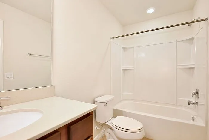 3924 Plainview Dr — Photo 18