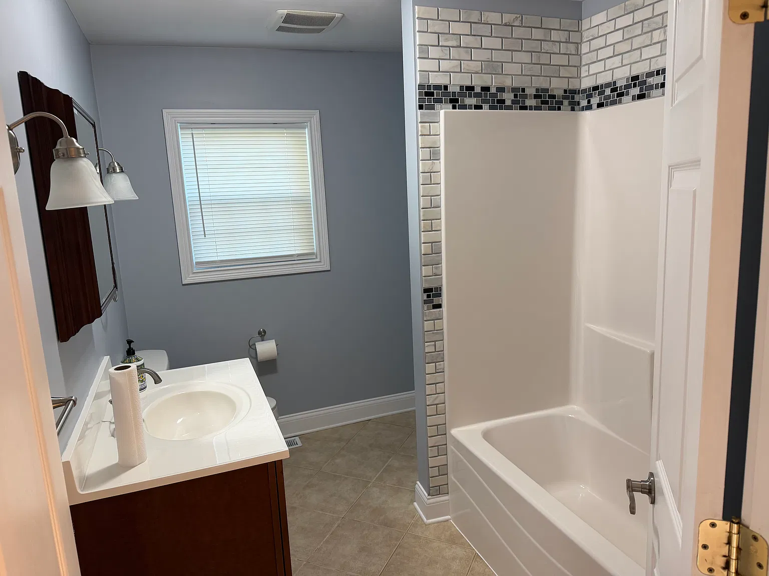 2 bed, 825 sqft, $1,000 — Photo 4