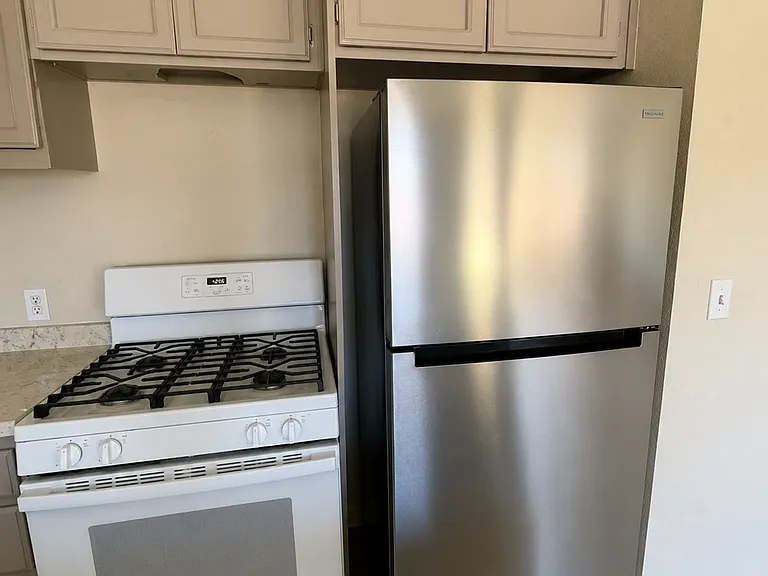 New Kitchen Cabinets and New Fridge!