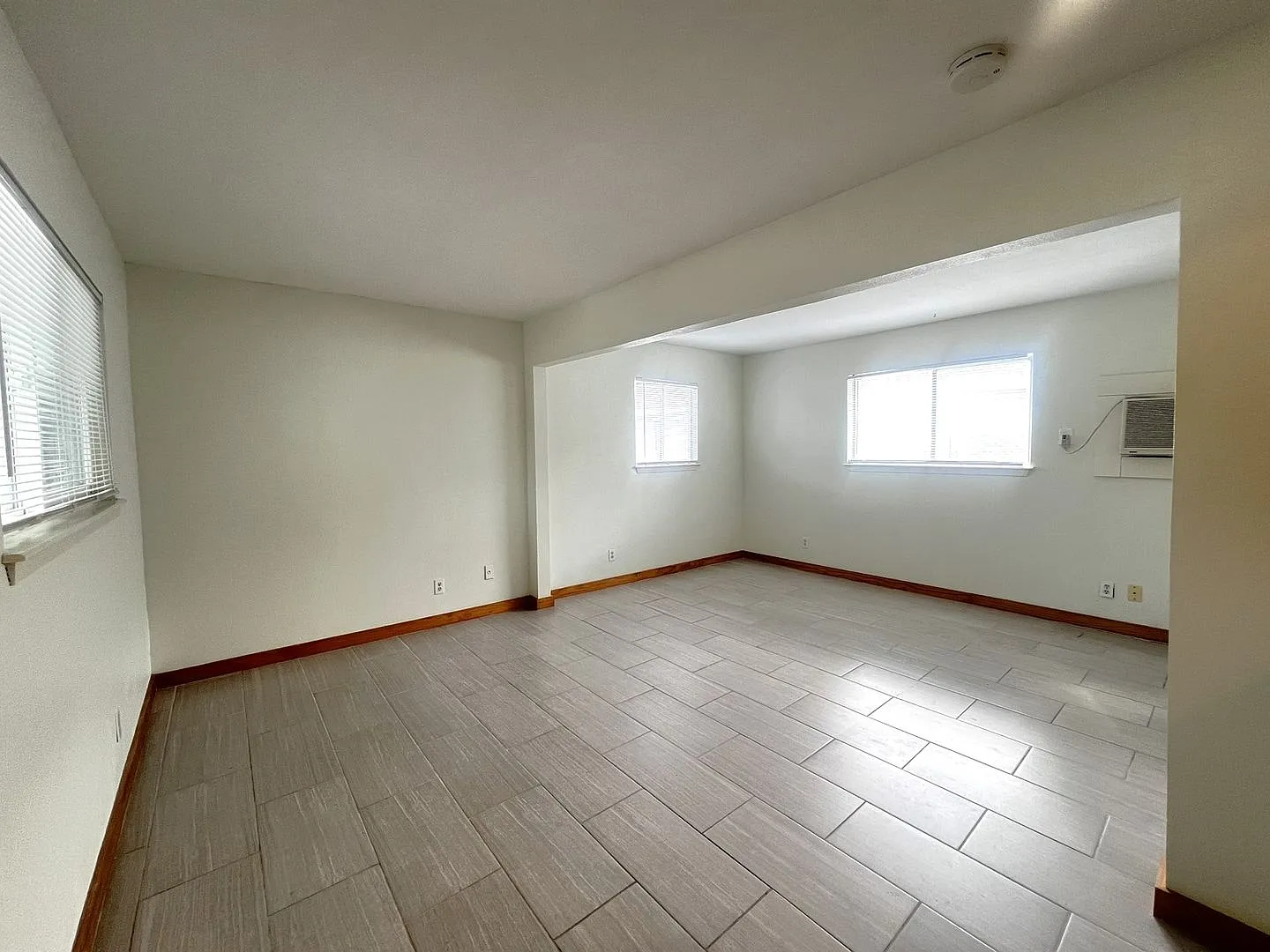 2609ECC — Photo 4