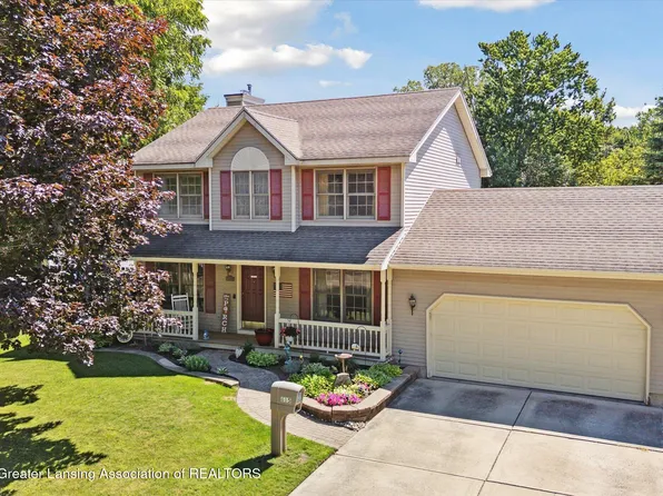 615 Henderson St, Mason, MI 48854