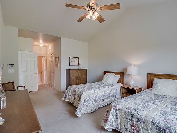 2nd image of 47633 Vistas Circle Dr N #95