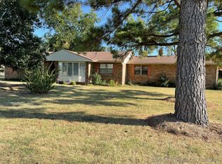 760 N Quapaw St, Skiatook, OK 74070