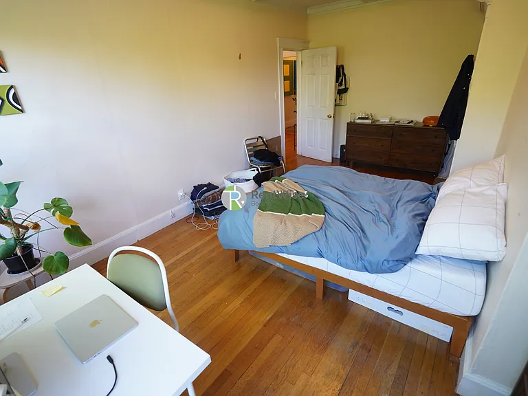 128 Fuller St #5 — Photo 9