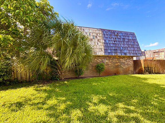 3rd image of 1684 Forest Lakes Circle #A
