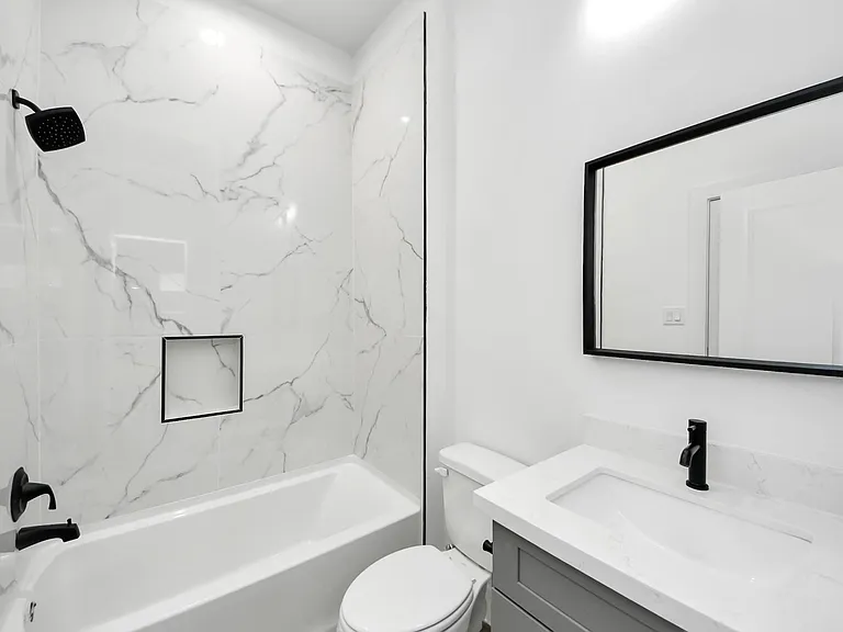 7412 Carver Rd #B — Photo 16
