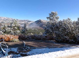 84 Loma Del Escolar St, Los Alamos, NM 87544