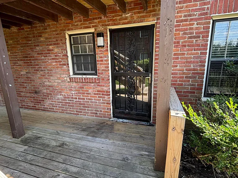 2707 Riedling Dr #B1 — Photo 11