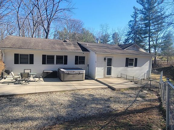 2nd image of 4479 Owl Creek Rd