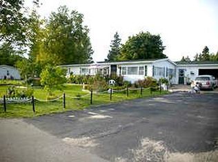 231 S Mackinac Trl, Saint Ignace, MI 49781