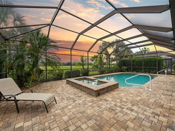 11918 Heather Woods CT, NAPLES, FL 34120