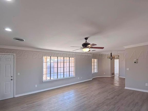 5th image of 1113 Bennett Dr