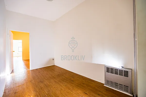 Rented by null | media 19