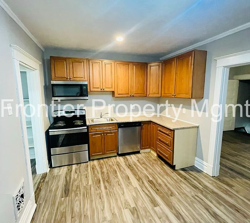 1st image of 2623-25 Indiana Ave #2625-2F