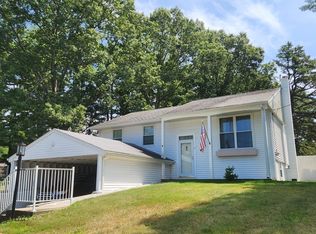 3 Coyle St, Taunton, MA 02780