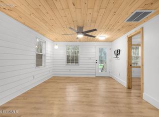 1228 Sapelo Gdns NE, Townsend, GA 31331