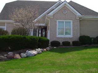 6148 W Longview Dr, East Lansing, MI 48823