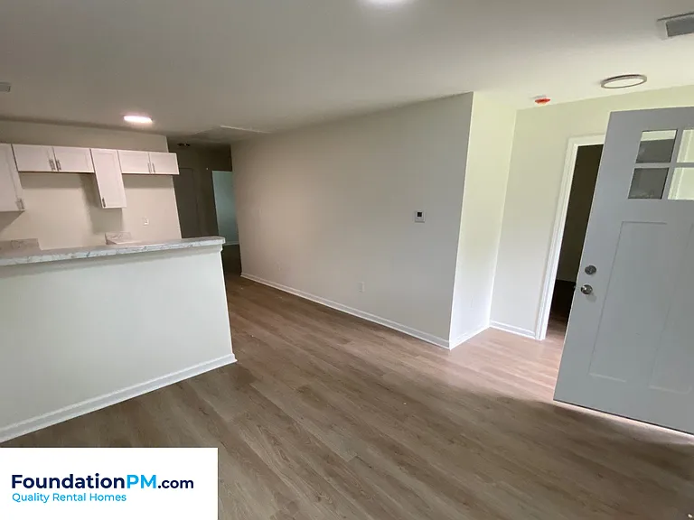 2831 Overton Crossing St — Photo 6