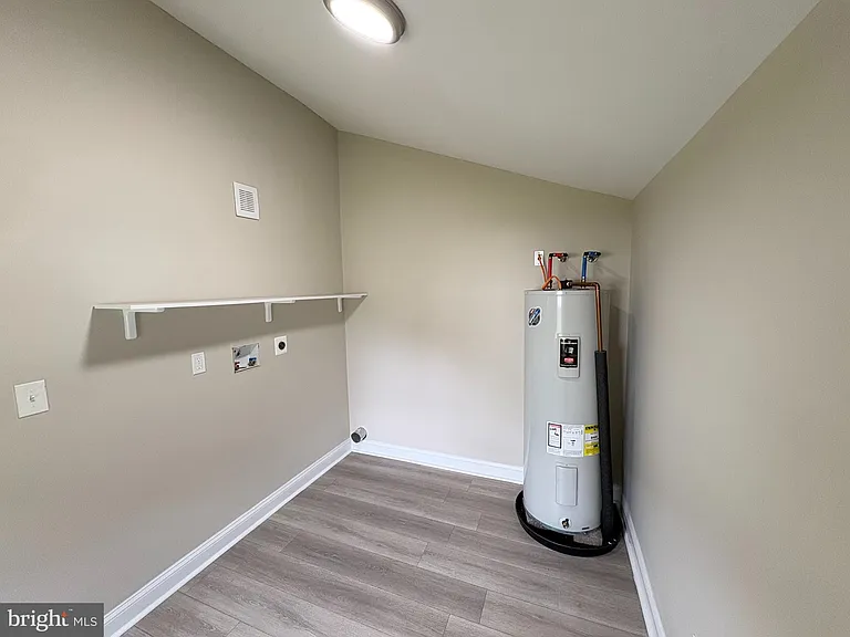 806 High St — Photo 14