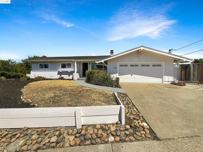 2572 Alice Way, Pinole, CA, 94564