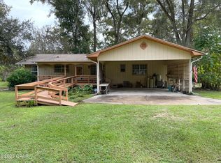 1181 E River Rd, Wewahitchka, FL 32465