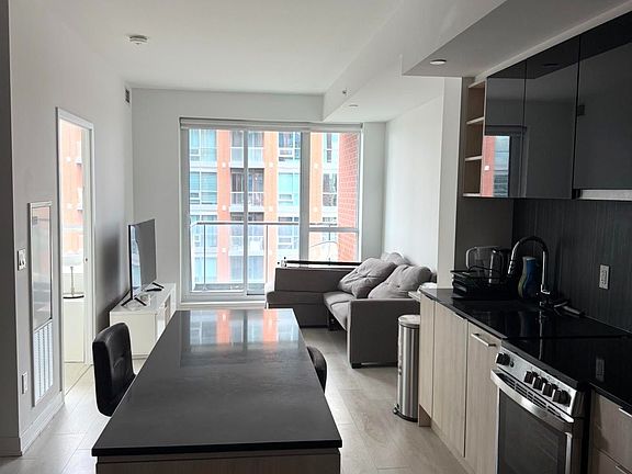 2nd image of 31 Tippett Rd #1220