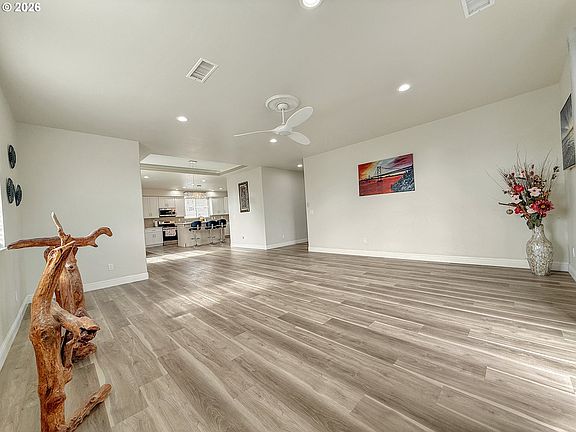 5th image of 7175 Vista Ridge Dr