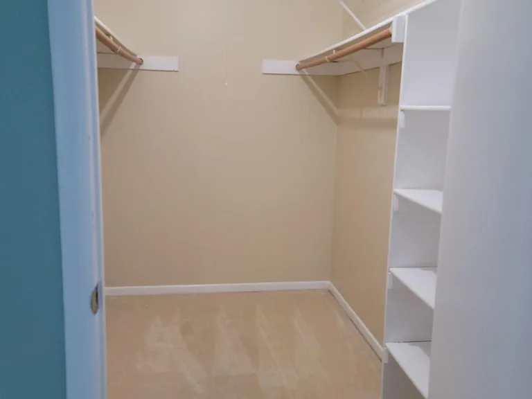 8306 Tamarron Dr — Photo 9