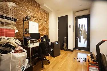 Rented by Rennit Inc.