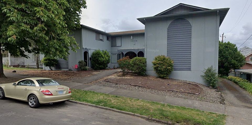 1st image of 1030 SE Main St APT 3