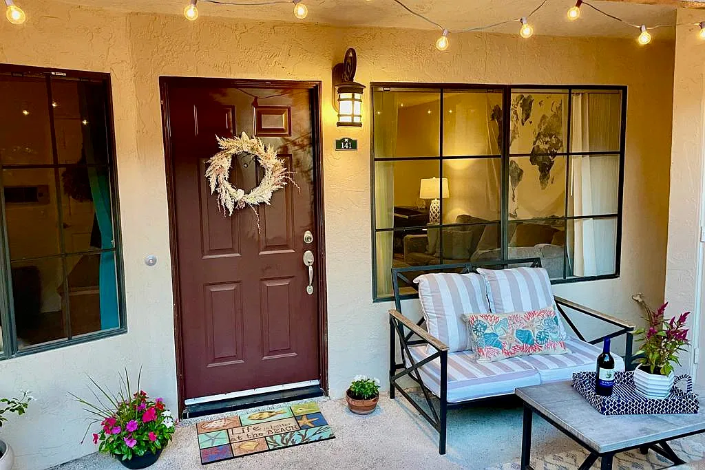 1 bed, 638 sqft, $2,695 — Photo 1