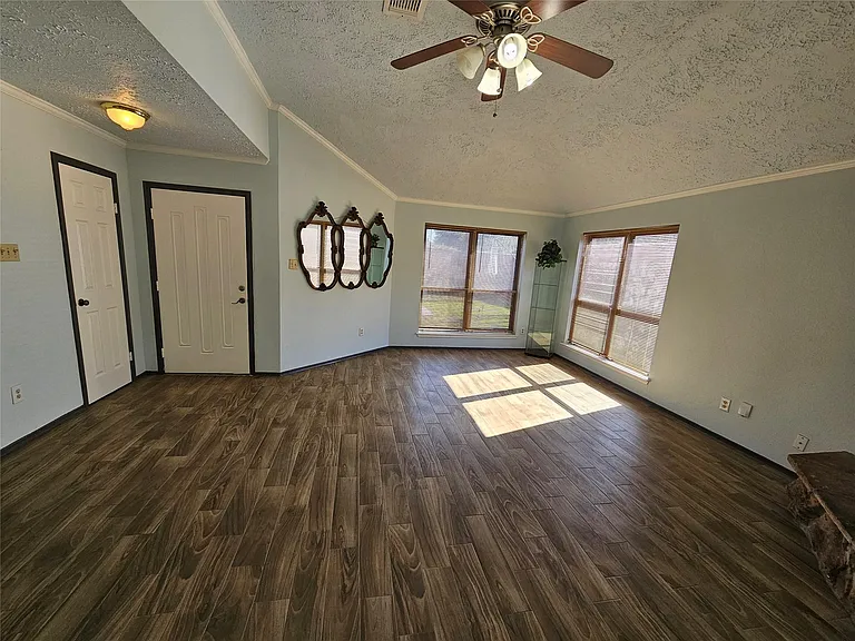 8319 Wind Veil Dr — Photo 13