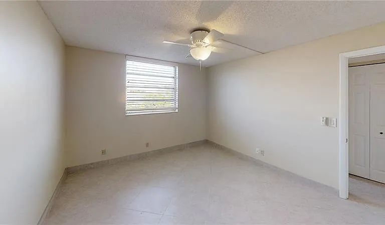 101 SE 3rd Ave #301 — Photo 24