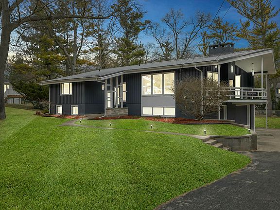 3rd image of 2067 Maryland Blvd