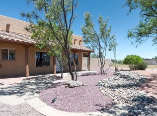 10083 S Healing Way, Hereford, AZ 85615