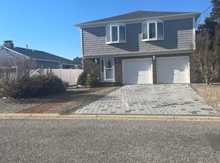 7 Sturgis Rd, Lavallette, NJ 08735