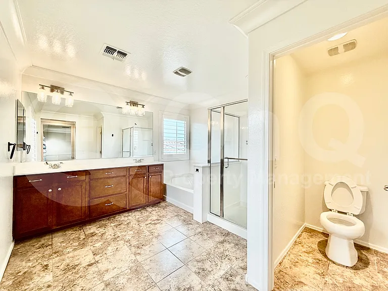 12025 W Avenida Del Rey — Photo 23