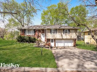 604 Gay St, Lathrop, MO 64465