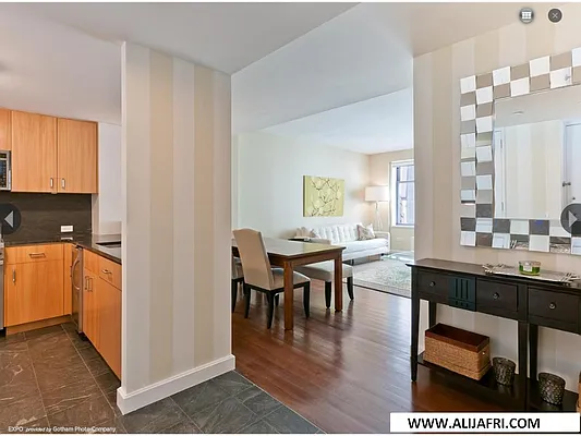 Rented by Douglas Elliman | media 23