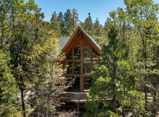 53242 Middle Ridge Dr, Idyllwild, CA 92549