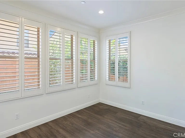 37 Larkfield — Photo 17
