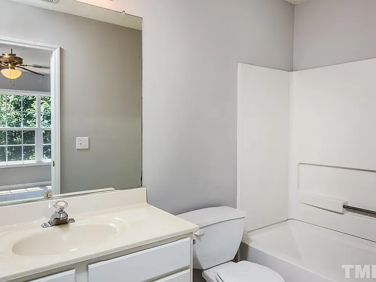 4717 Longhill Ln — Photo 12